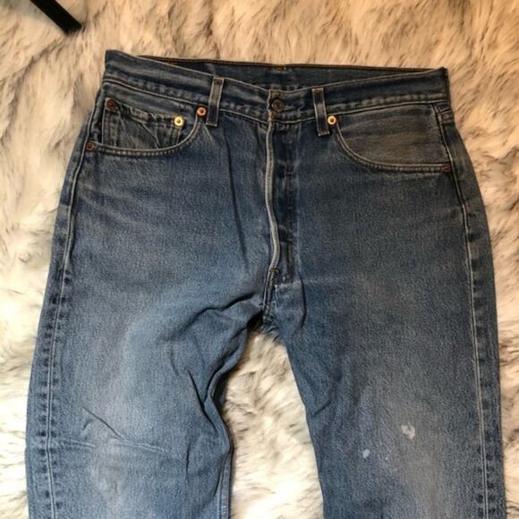 Vintage Levi's Mens 33x36 501 501xx Classic Fit Denim Blue Jeans Made in USA - Picture 4 of 9